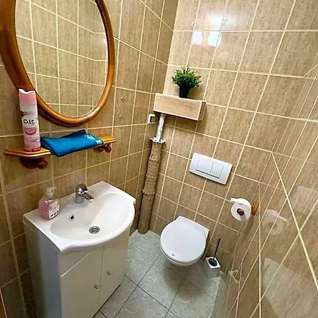 Vector Hotel